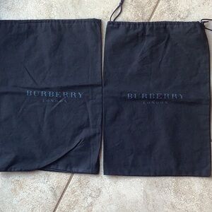 Burberry shoes dust bags